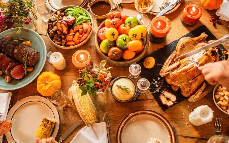 consumer spending data, Thanksgiving